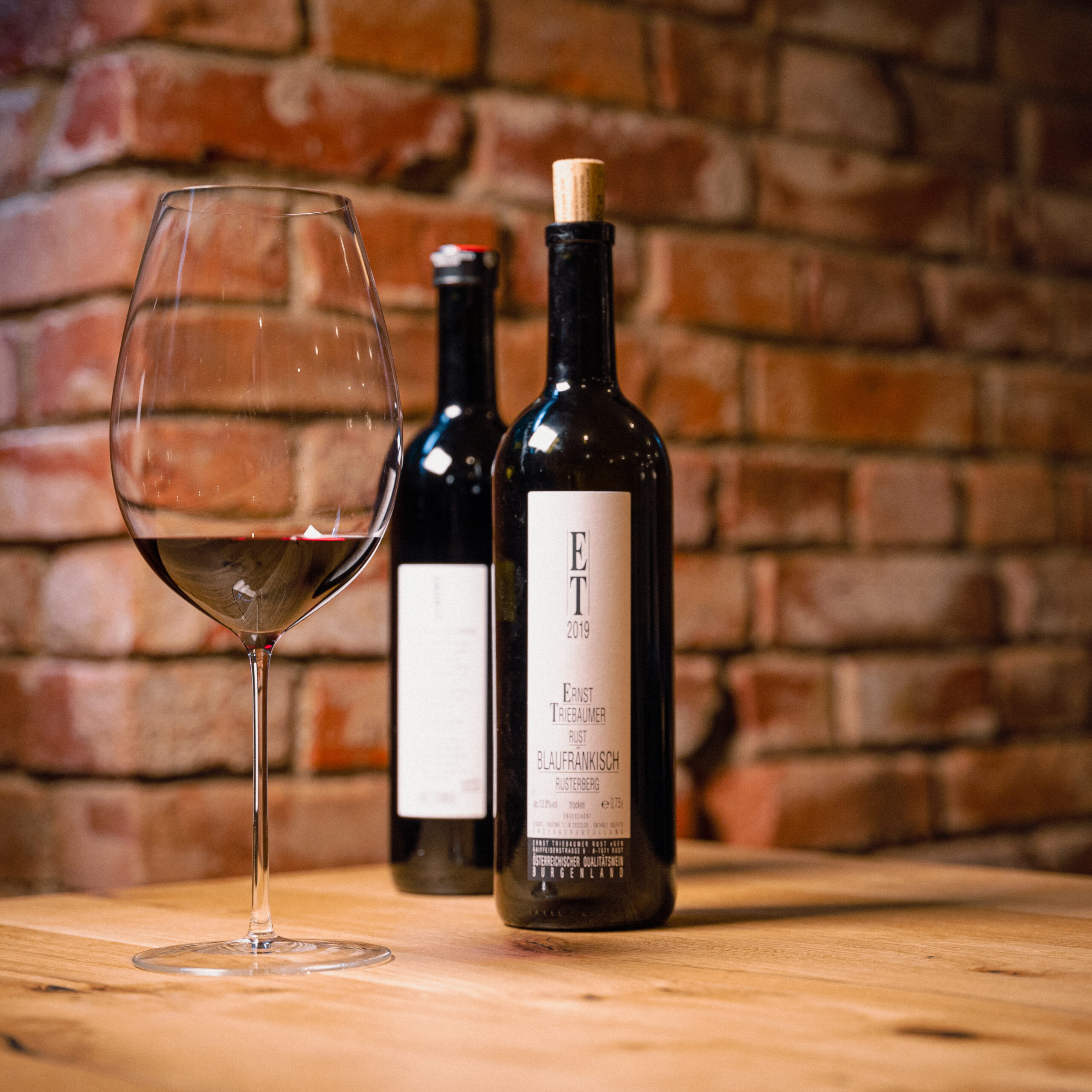 ee1b39d247378fd1b7ba99562cdecaa1b54a1a9e